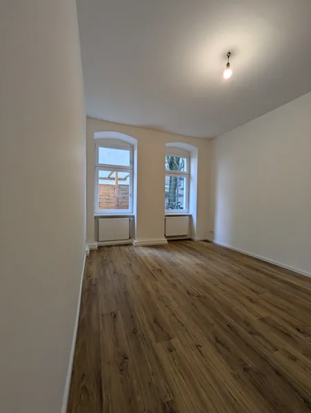 1-Zimmerwohnung mit hohen Decken Nahe U-Seestraße sucht neuen Mieter! — photo 1